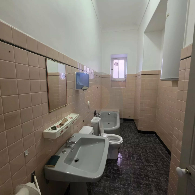 APPARTEMENT PROFESSION LIBERALE MENTON CENTRE VILLE