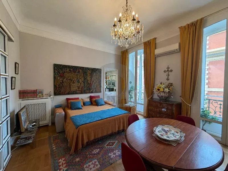 Appartement d’exception – Centre de Menton / Front de Mer