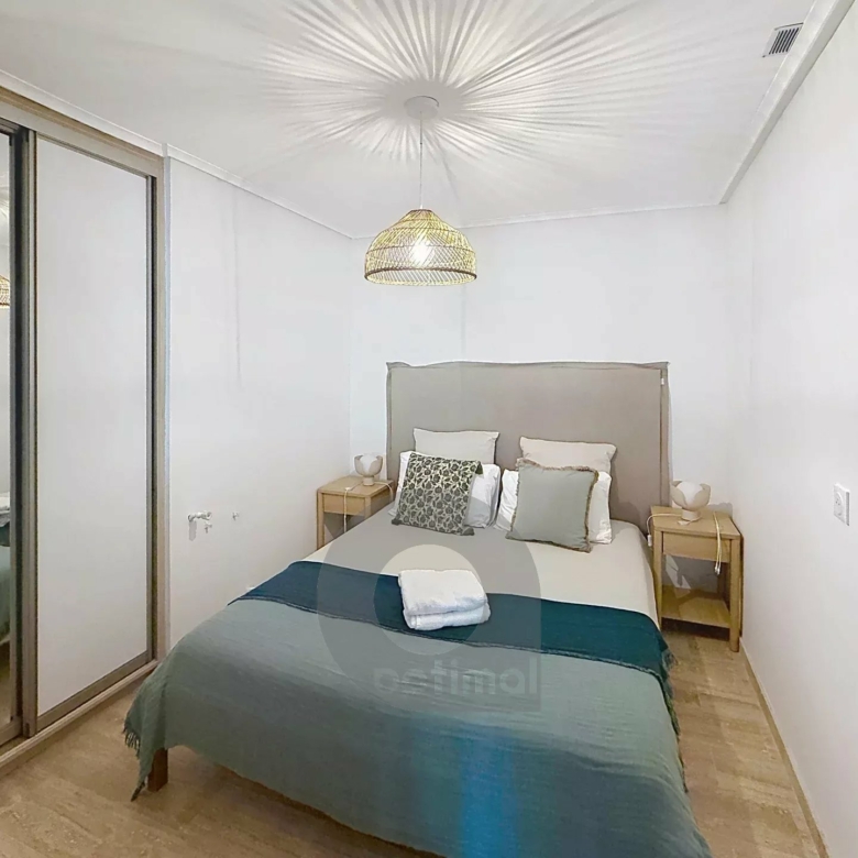 RCM Secteur Cap Martin – Résidence de Prestige – Magnifique 2 pièces en rez-de-jardin