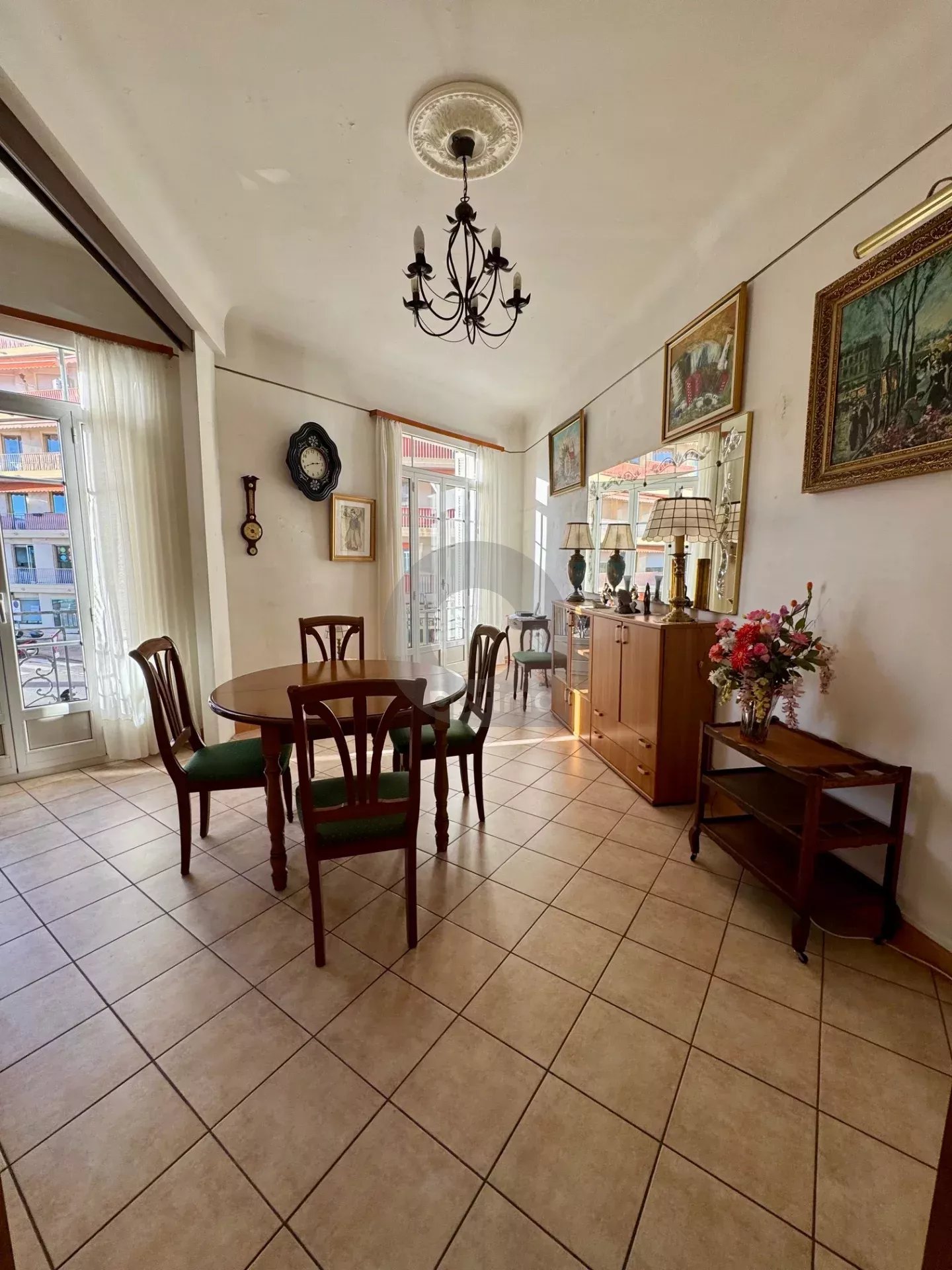 Appartement 3 pièces à Menton Centre-ville
