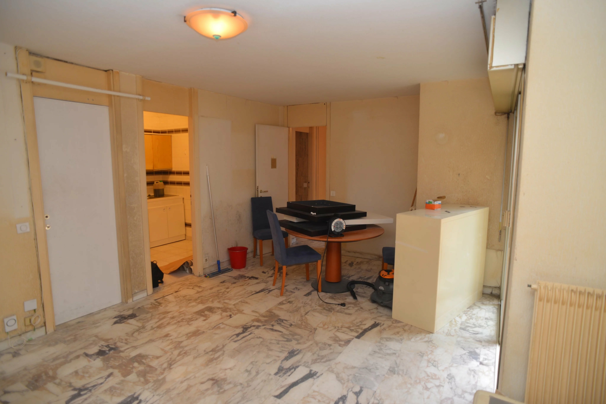 Menton – appartement deux pièces bord de mer à Garavan