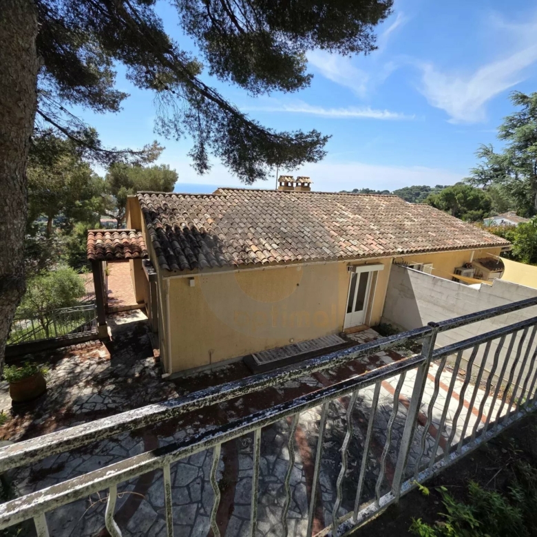 VILLA JUMELEE ROQUEBRUNE CAP MARTIN HAMEAU