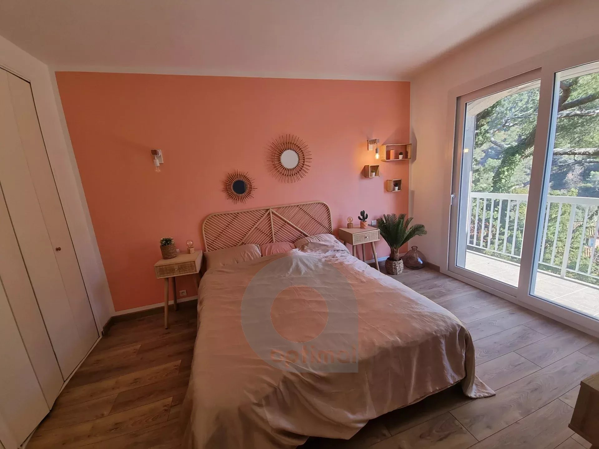 CASTELLAR – villa à 250 mètres de Menton