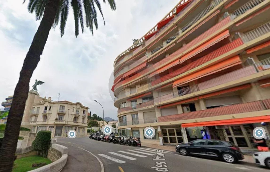 Menton secteur gare sncf : à louer local commercial en rdc