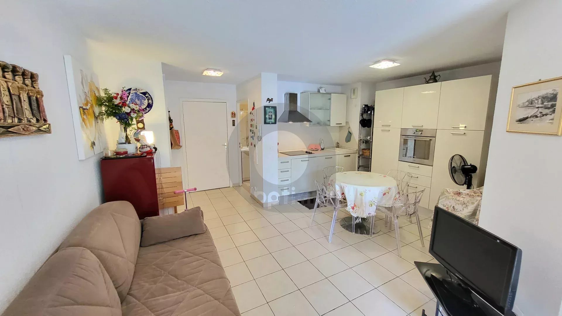 Menton centre ville –  Appartement 2 Pièces – terrasse et parking