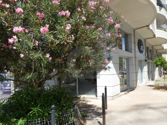 MENTON EXCLUSIVITE LOCAUX PROFESSIONNELS 212 M2