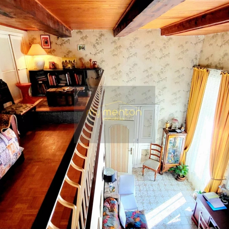 MENTON CENTRE ;  Appartement Bourgeois Front de mer