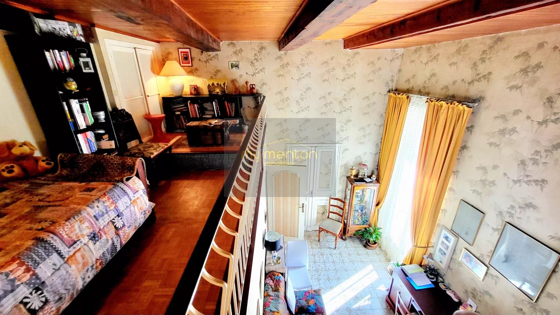 MENTON CENTRE ;  Appartement Bourgeois Front de mer