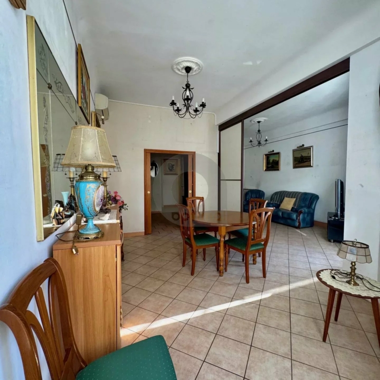 Appartement 3 pièces à Menton Centre-ville