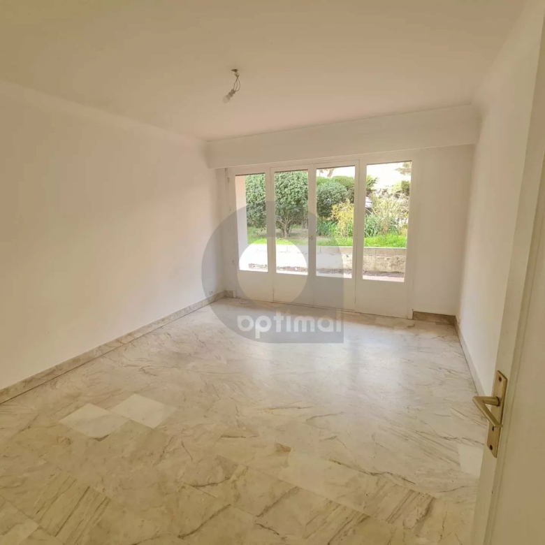 APPARTEMENT QUATRE PIECES MENTON COURS DU CENTENAIRE