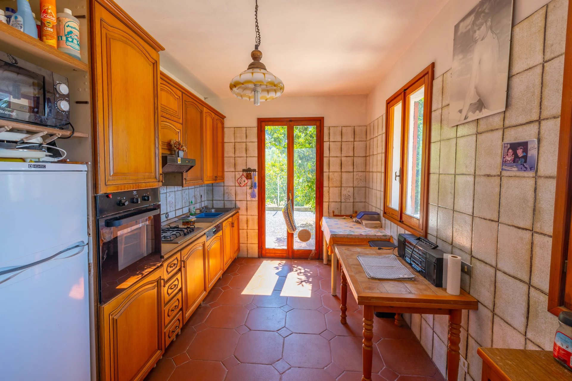 Charmante villa à San Lorenzo avec vue panoramique sur la mer et les montagnes