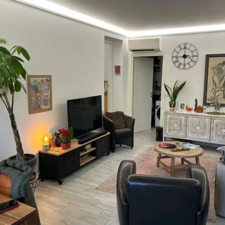 Charmant 2 pièces avec jardin et vue mer à Latte