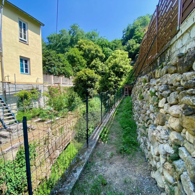 Maison individuelle 4 pièces – Terrasse & Piscine – Accès pédestre