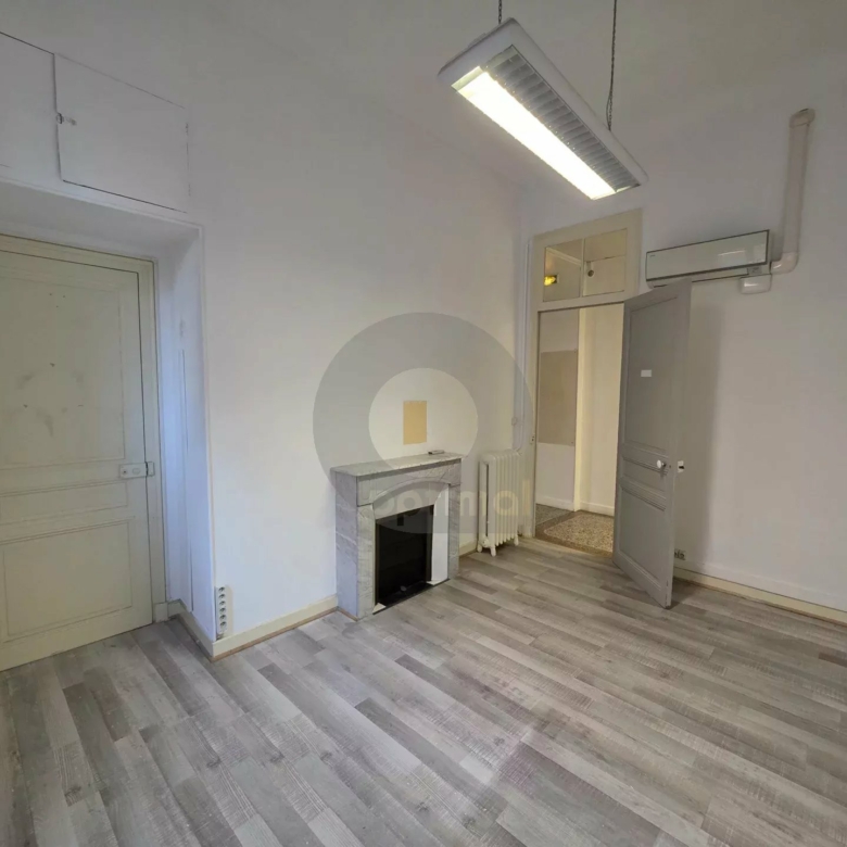 APPARTEMENT PROFESSION LIBERALE MENTON CENTRE VILLE