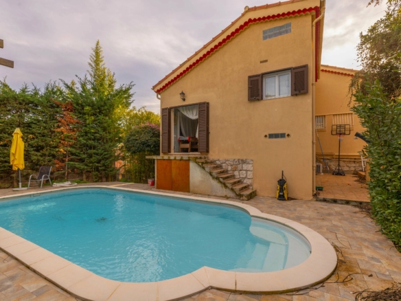 Maison avec piscine à Roquebrune-Cap-Martin