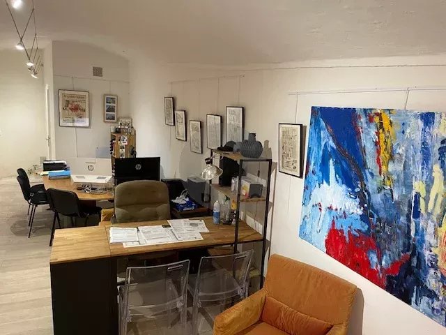 MURS COMMERCIAUX A VENDRE MENTON VIEILLE VILLE