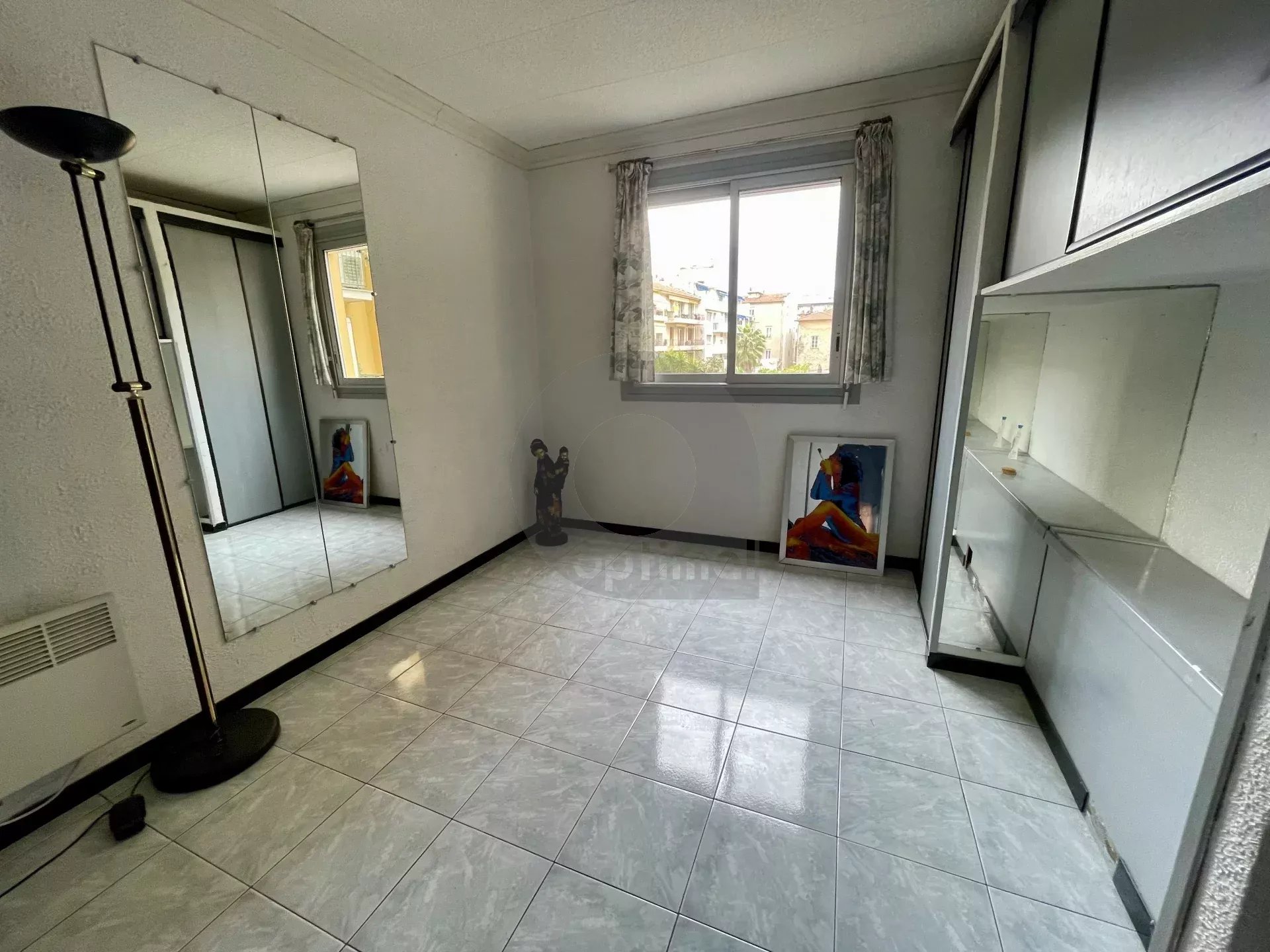 Menton centre 4/5P 80.08m² balcon loggia cave.