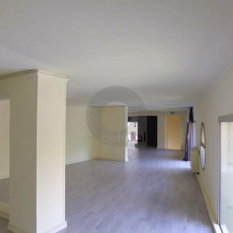 MENTON EXCLUSIVITE LOCAUX PROFESSIONNELS 212 M2