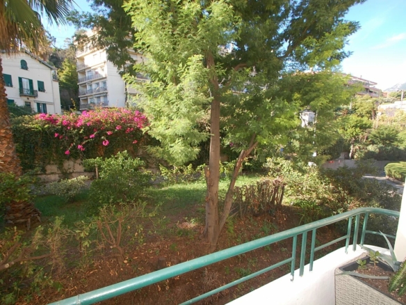 Menton Centenaire appartement d’angle