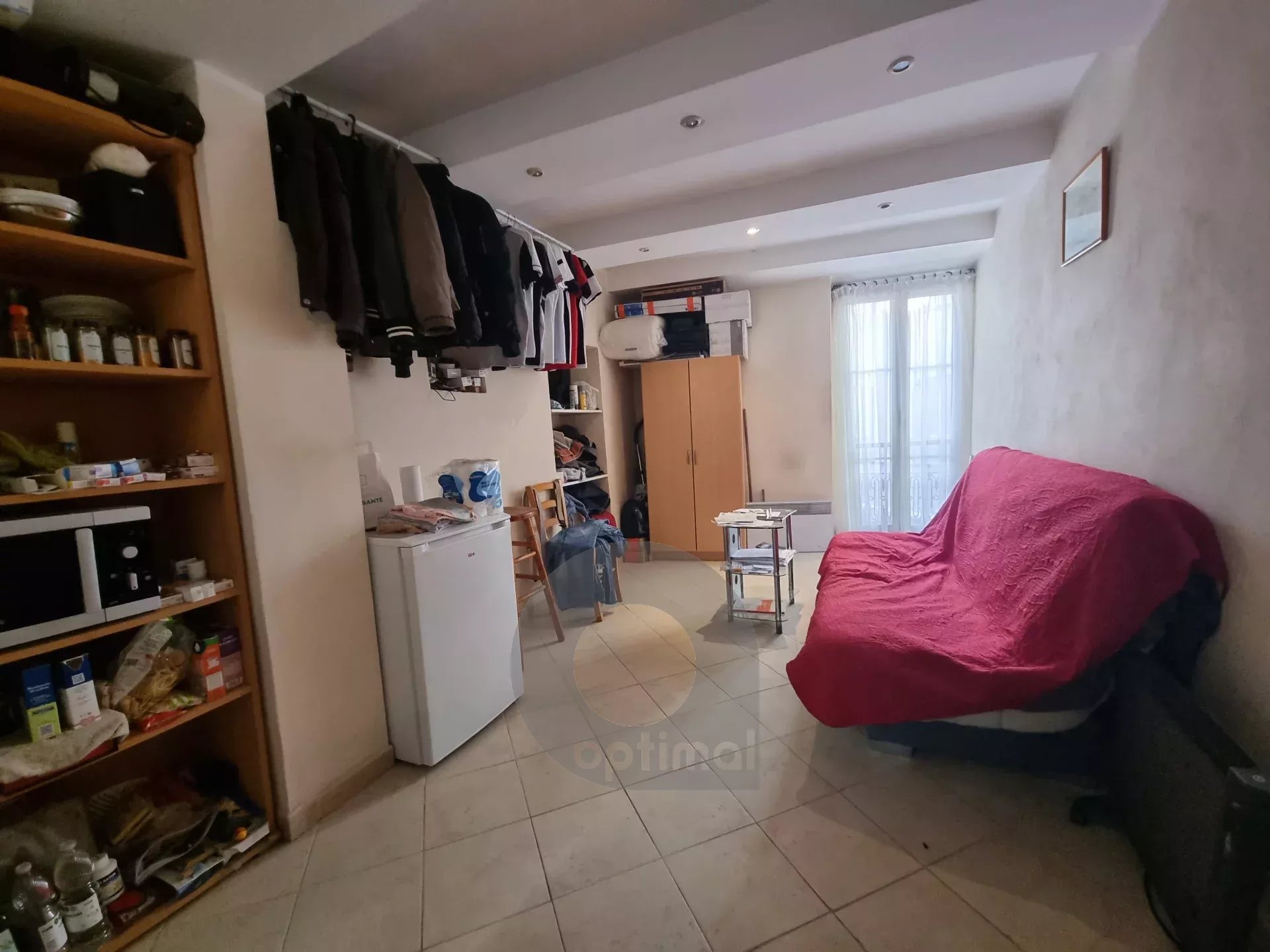 Charmant studio à Menton.