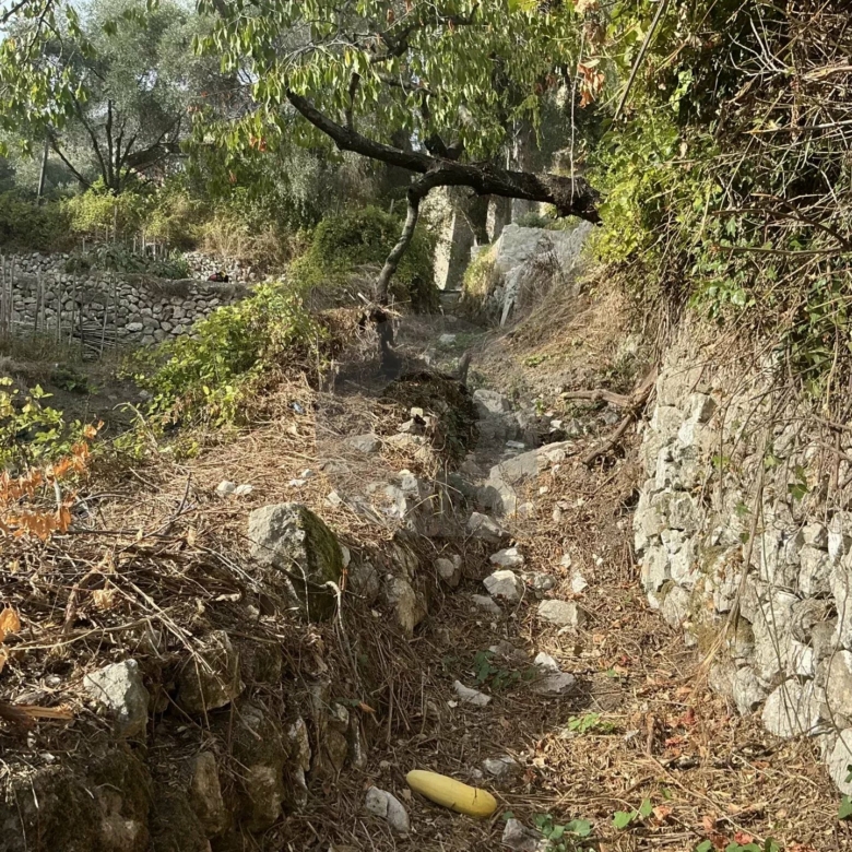 VENTE TERRAIN INCONSTRUCTIBLE GORBIO