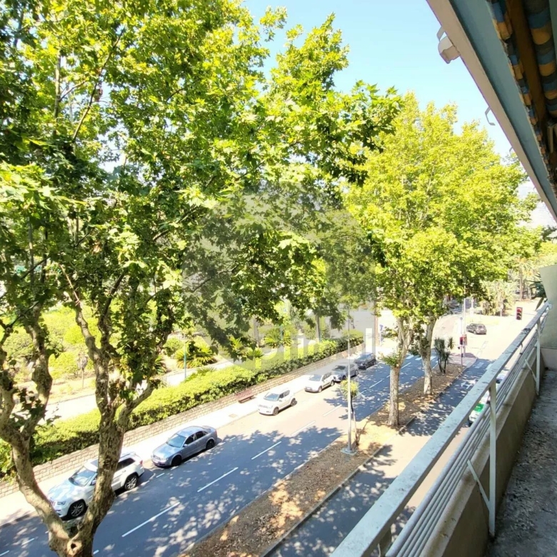 Appartement Front de Mer – Menton – Proche Solenzara