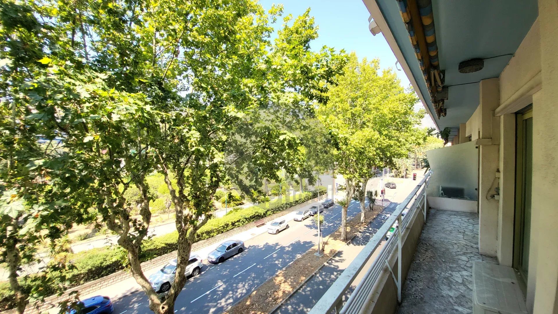 Appartement Front de Mer – Menton – Proche Solenzara