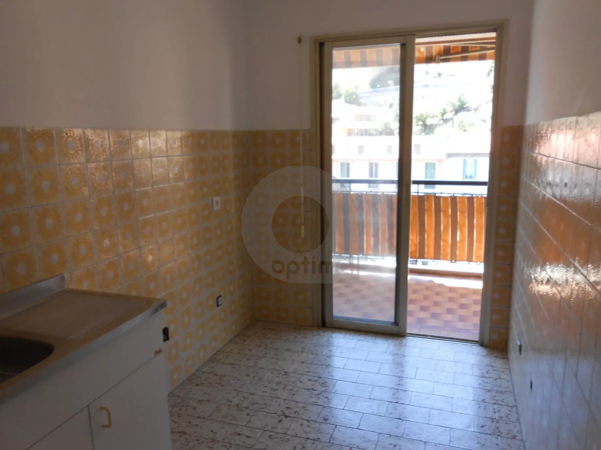 Appartement lumineux avec terrasse à Menton