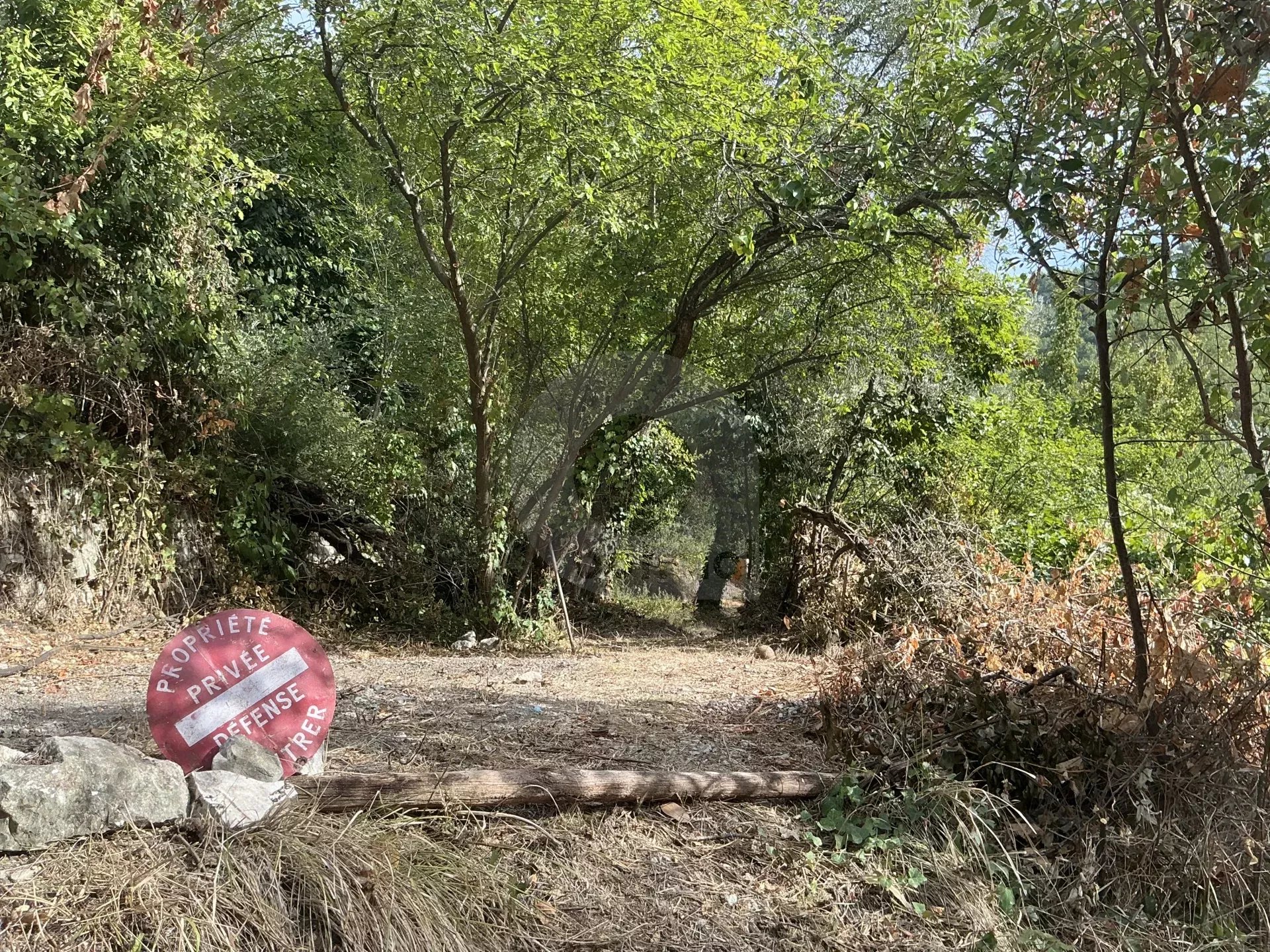 VENTE TERRAIN INCONSTRUCTIBLE GORBIO