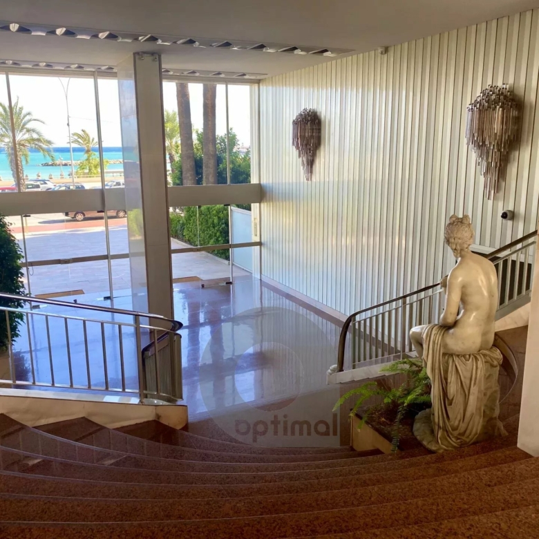 Front de Mer Grand Standing – Spacieux 3 pièces – Terrasse vue panoramique mer – Cave – Garage en option