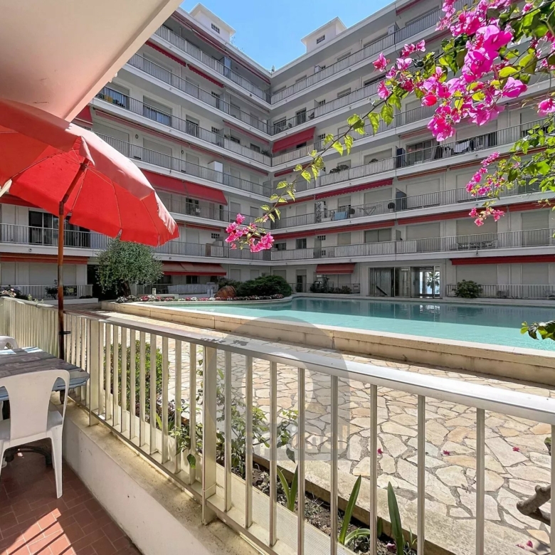 Résidence standing front de mer – 2 pièces avec terrasse
