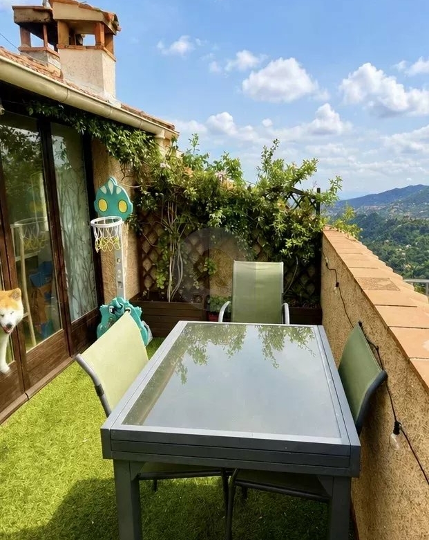 Castellar MAISON DE VILLAGE – terrasse -OUEST