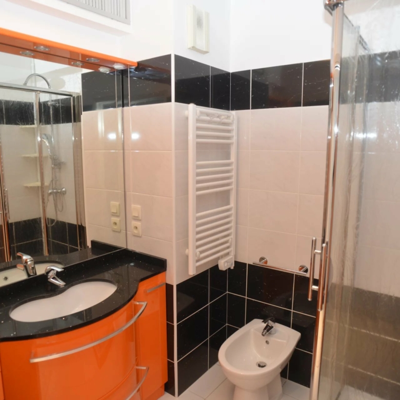 APPARTEMENT TROIS PIECES CARNOLES – ROQUEBRUNE CAP MARTIN