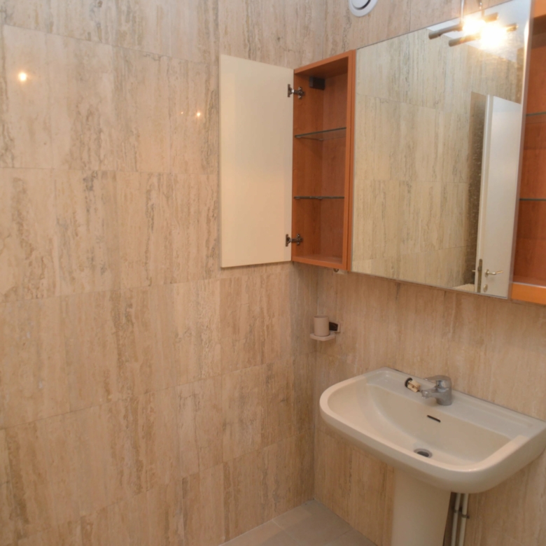 Menton – appartement deux pièces bord de mer à Garavan