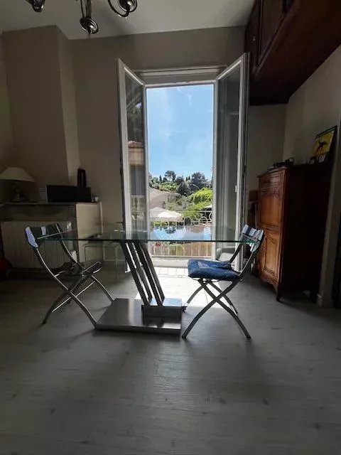 3 pièces dans Maison – centre menton