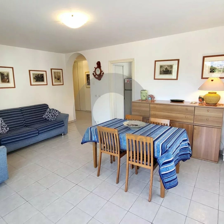 Menton – Appartement 3 Pièces – terrasse et garage