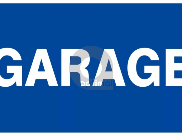 GARAGE HAMEAU PROCHE CENTRE VILLE