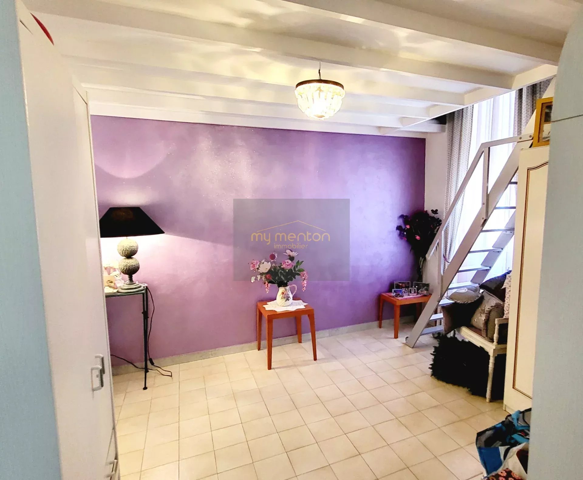 MENTON CENTRE ;  Appartement Bourgeois Front de mer