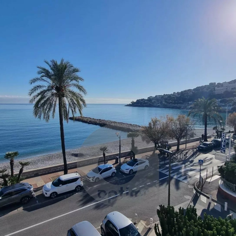Roquebrune Cap Martin, étage élevé, terrasse, vue mer