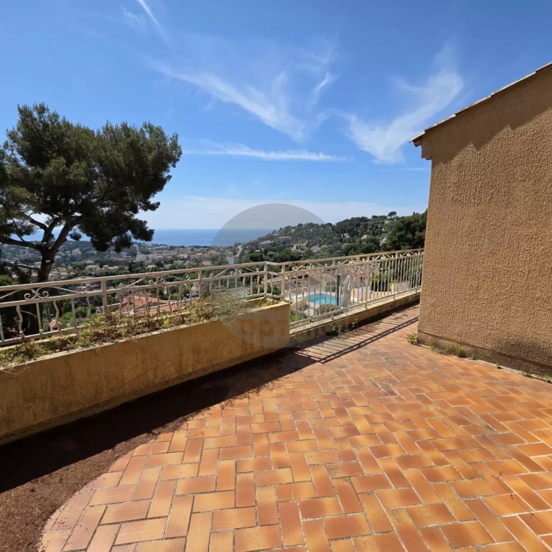 VILLA JUMELEE ROQUEBRUNE CAP MARTIN HAMEAU
