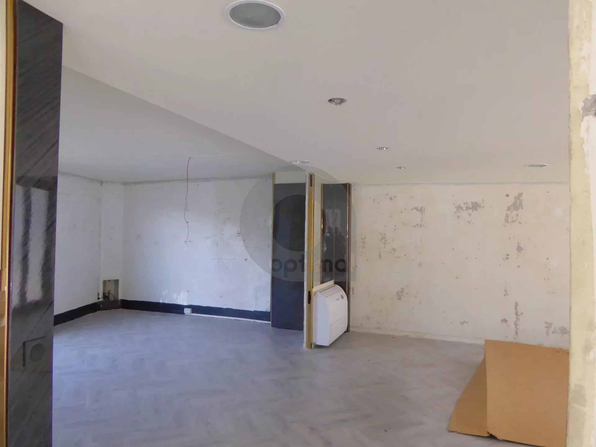 MENTON EXCLUSIVITE LOCAUX PROFESSIONNELS 212 M2