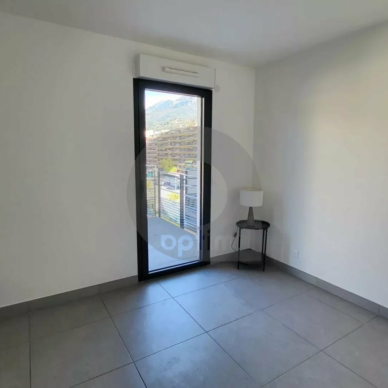 Menton centre – Immeuble neuf – Appartement deux pièces avec terrasse