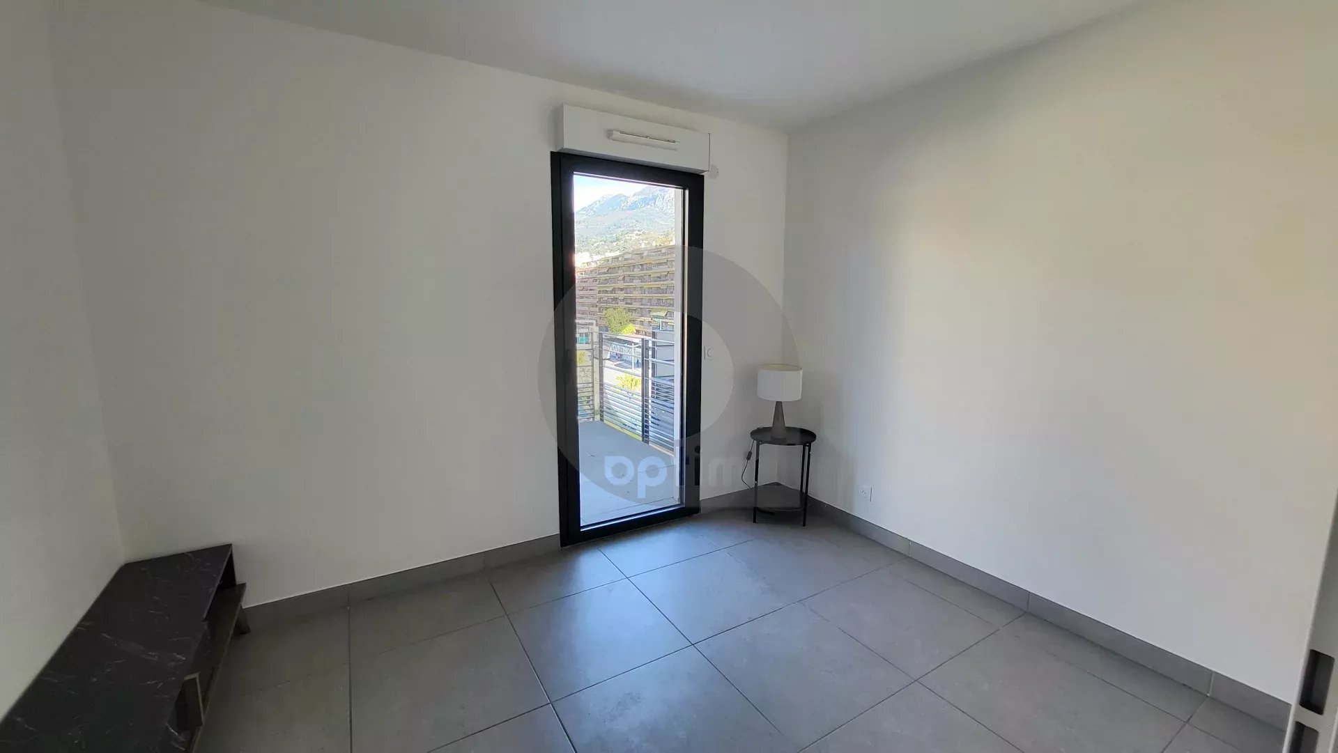 Menton centre – Immeuble neuf – Appartement deux pièces avec terrasse