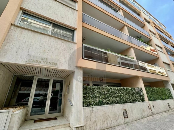Studio Menton centre proche mer