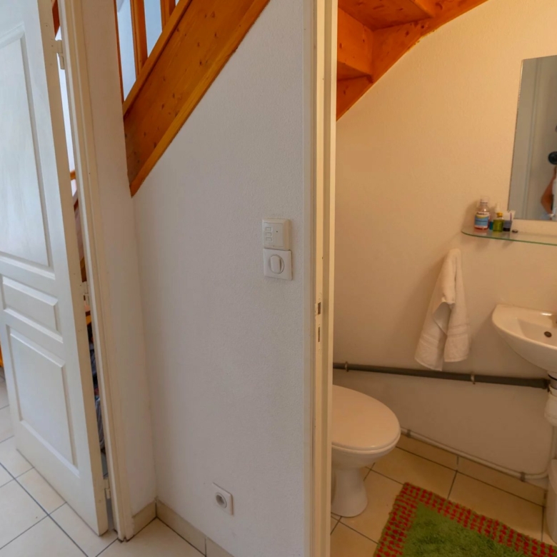 Charmant duplex 3 pièces avec terrasse et parking – Menton centre