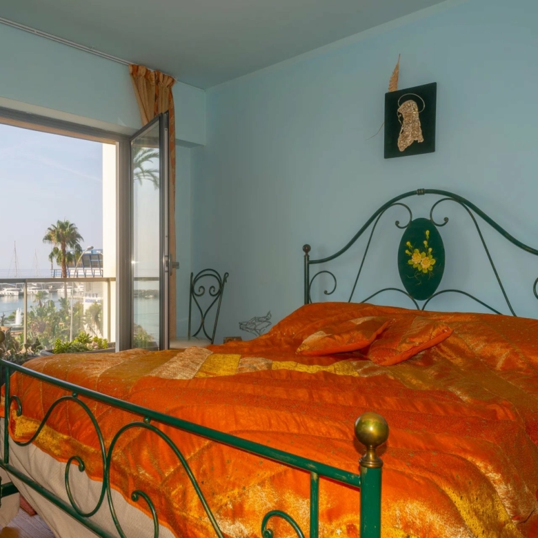 MENTON GARAVAN FRONT DE MER