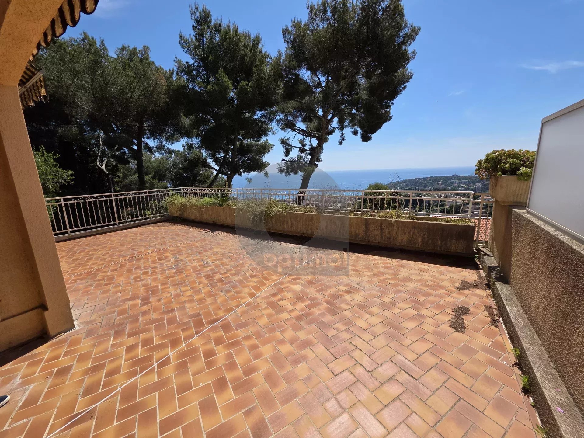 VILLA JUMELEE ROQUEBRUNE CAP MARTIN HAMEAU