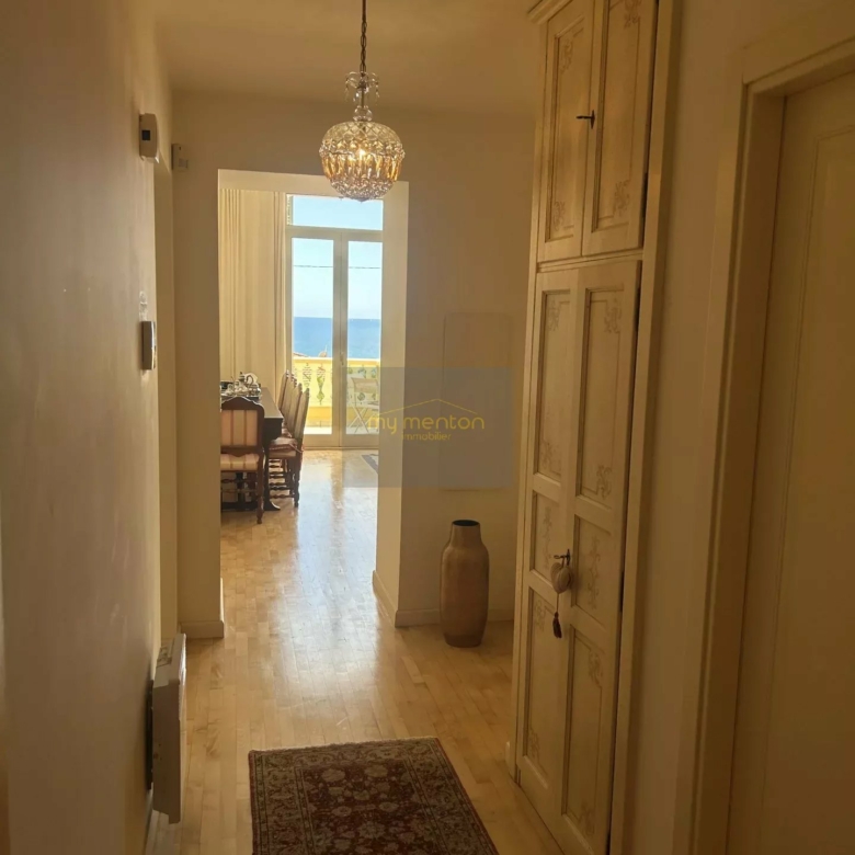 Menton Garavan – Luxueux 3 pièces avec vastes terrasses, vue mer panoramique