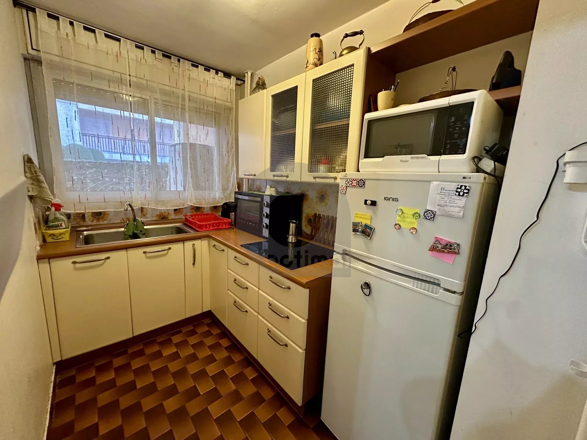 Studio Menton centre proche mer