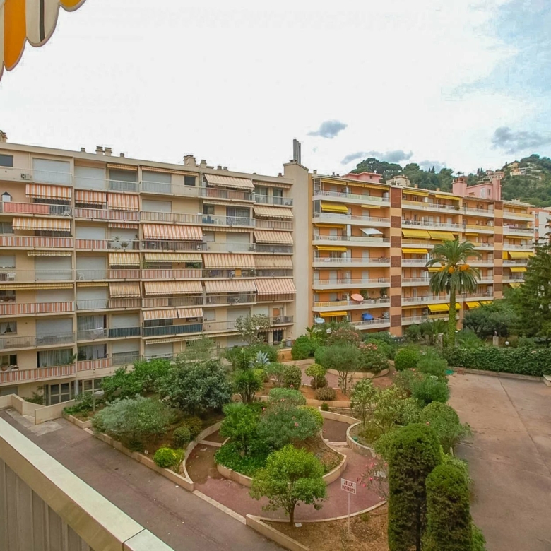 Menton Gare-Routière 3P